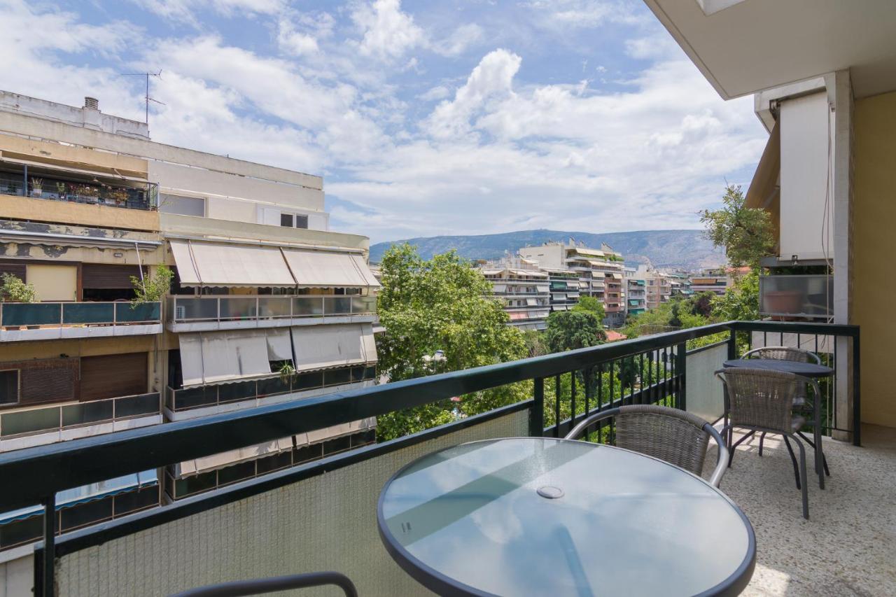 Cozy Apartment In Pangrati Area! Atenas Exterior foto